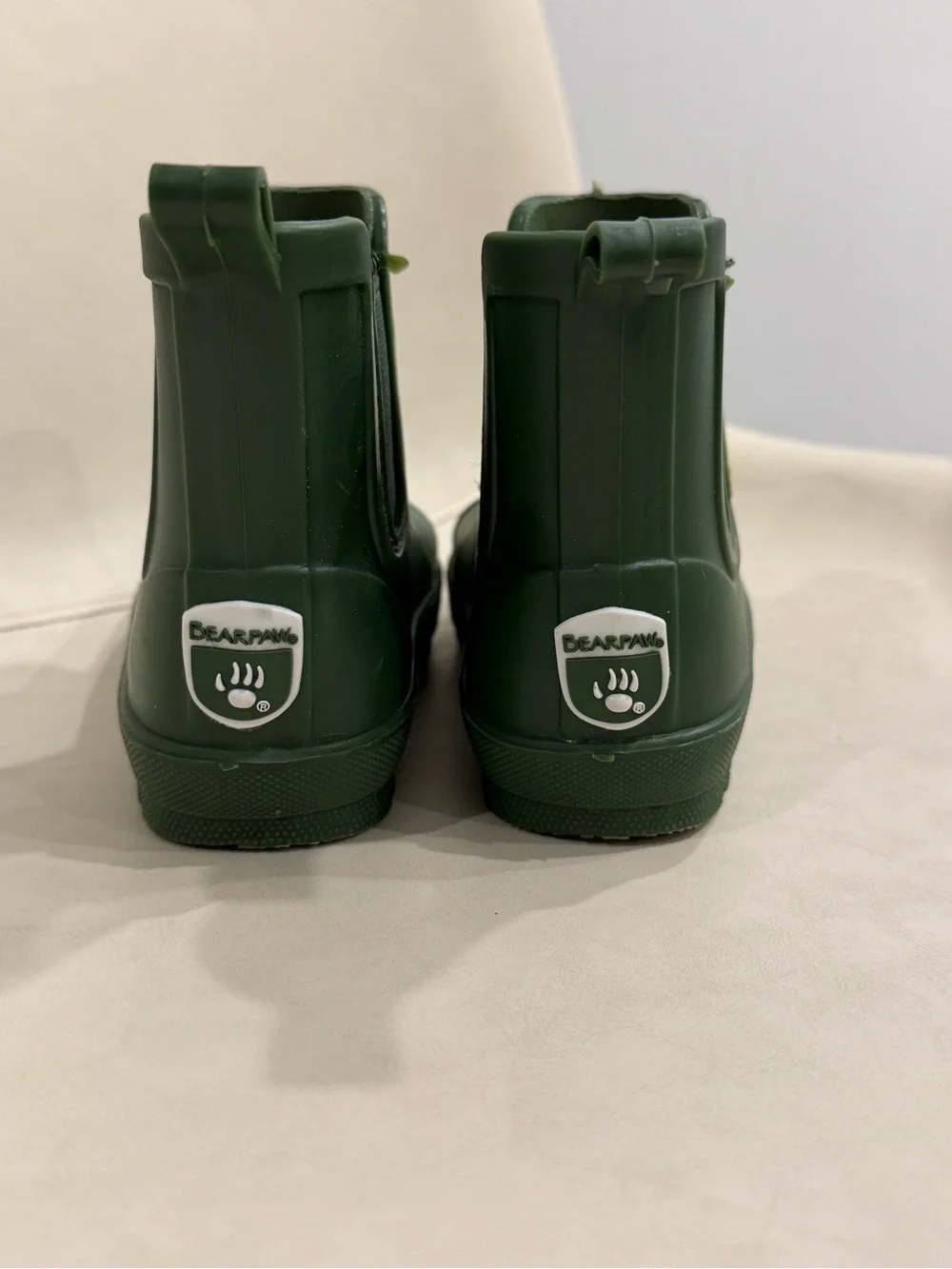 BearPaw Olive Green Kids Waterproof Chelsea Rain Boots Size 8